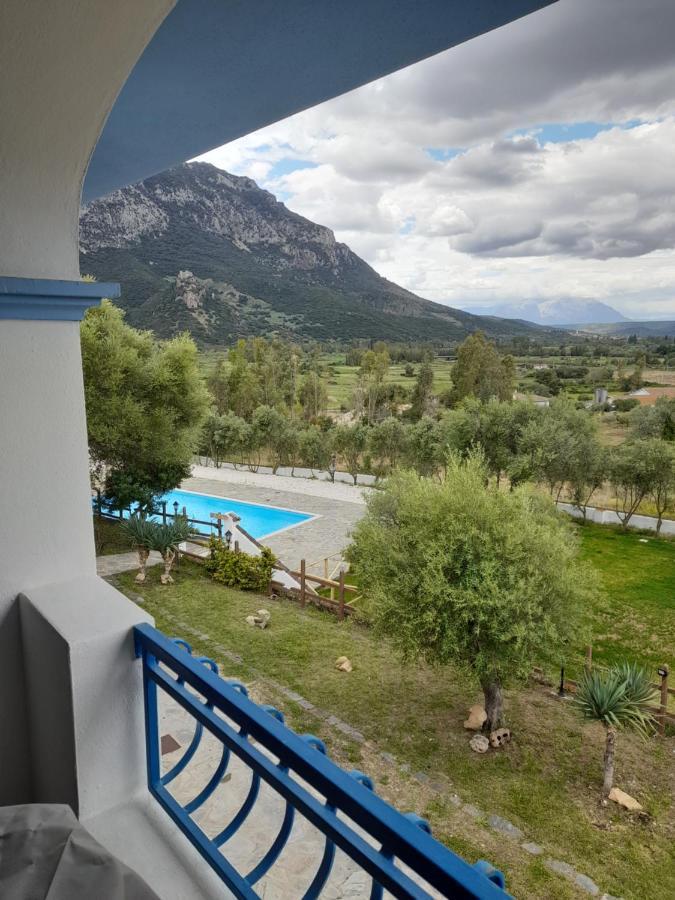 Agriturismo Palas De Serra Country Resort Onifai Eksteriør bilde