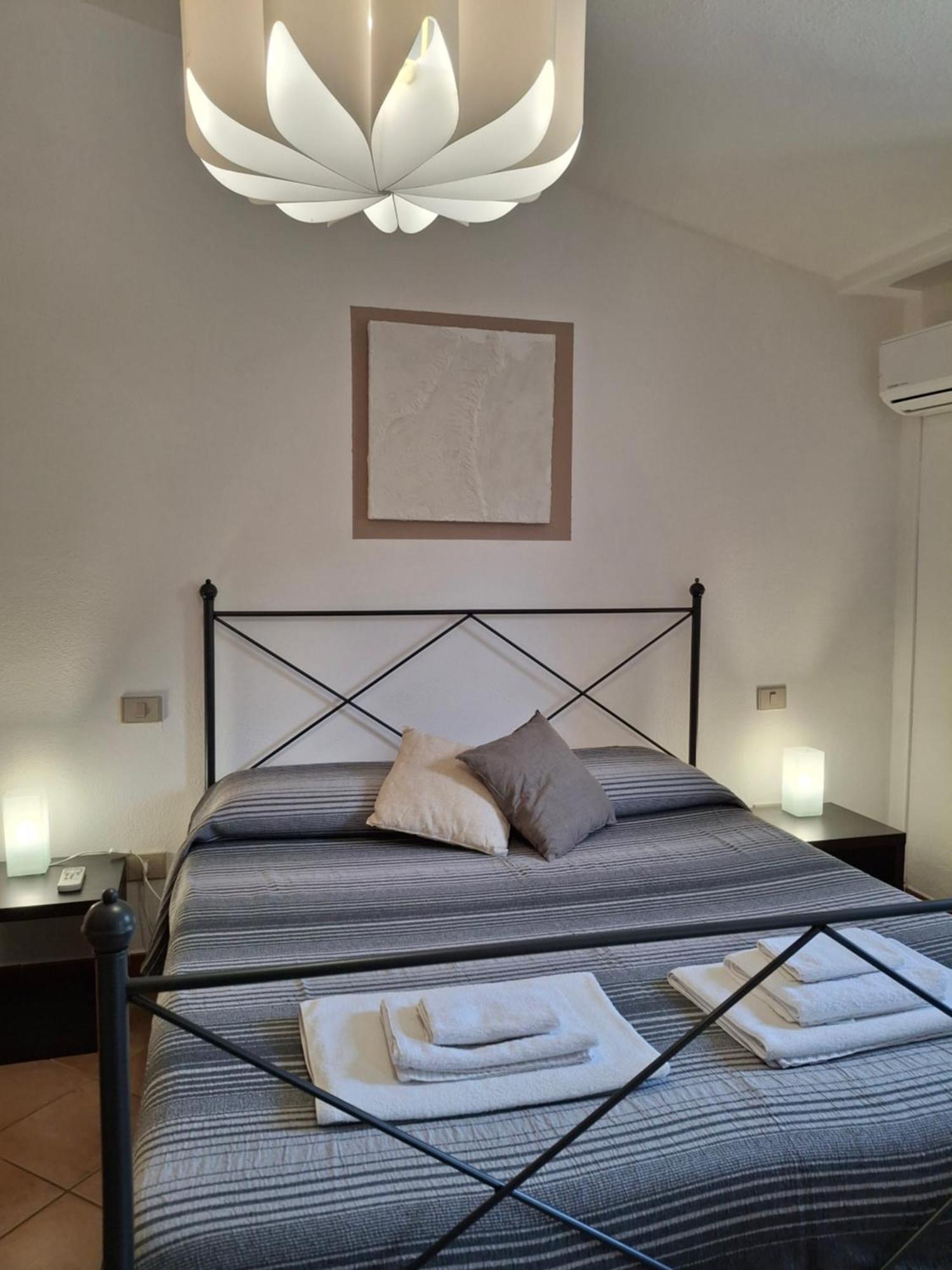 Agriturismo Palas De Serra Country Resort Onifai Eksteriør bilde